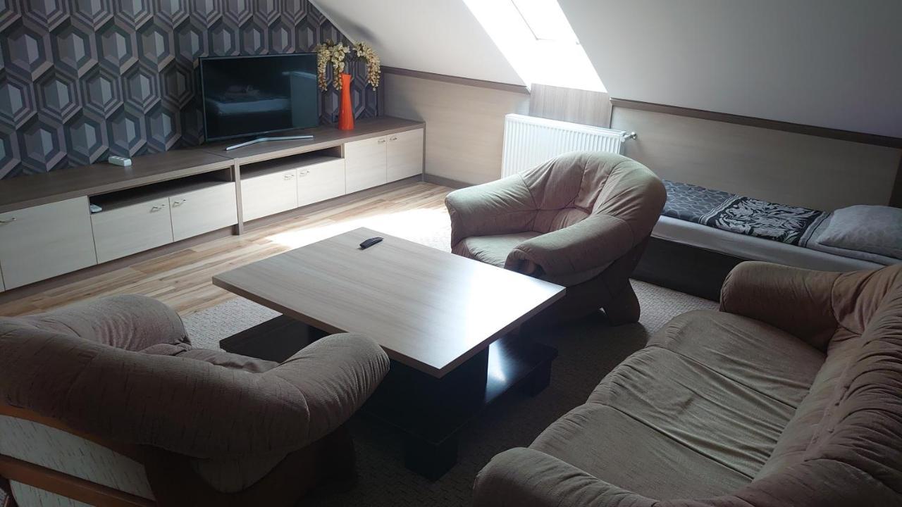 Fitnessfun Bed & Breakfast Krzyż Dış mekan fotoğraf